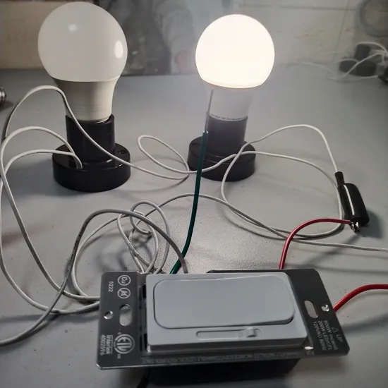 Interruptor de pared de palanca Panel de madera Interruptor atenuador de luz